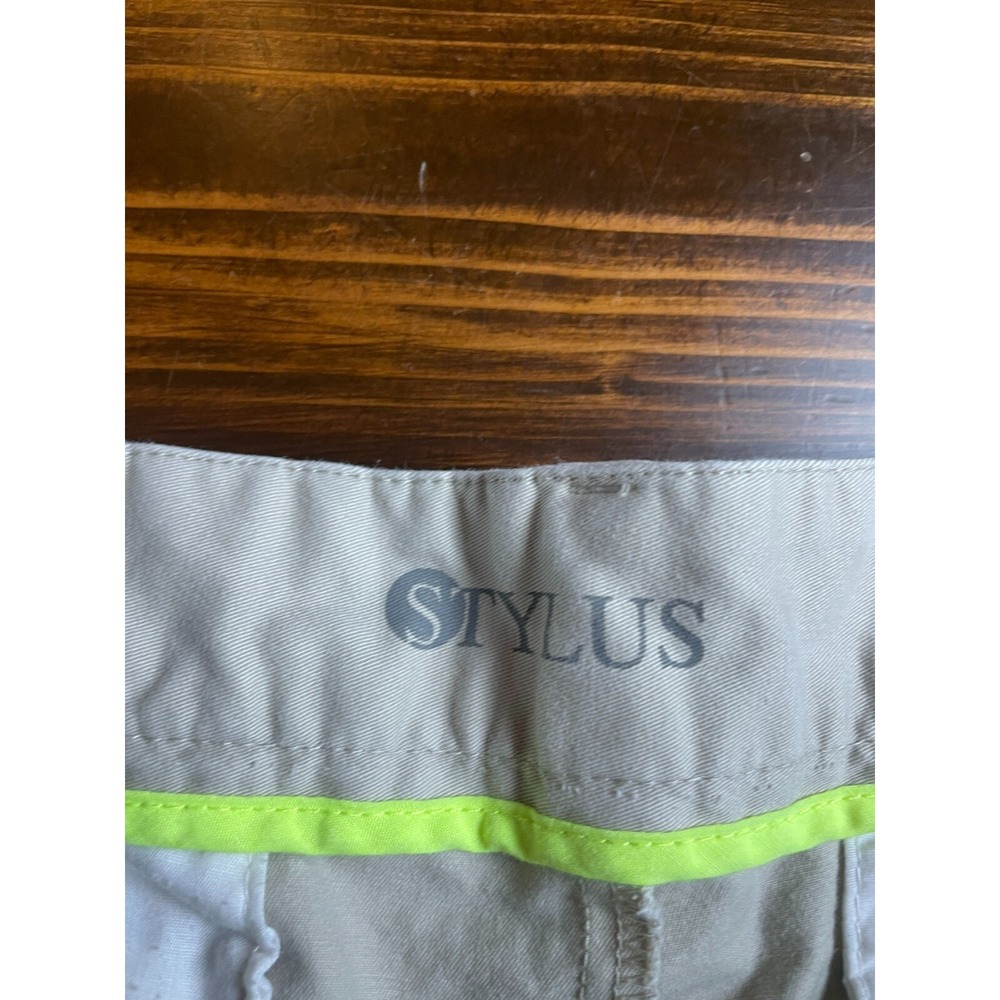 Stylus Shorts, Women's Size 16, Tan, Boyfriend Bermuda, Flat Front - Picture 6 of 10
